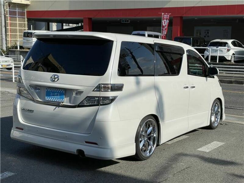 VELLFIRE