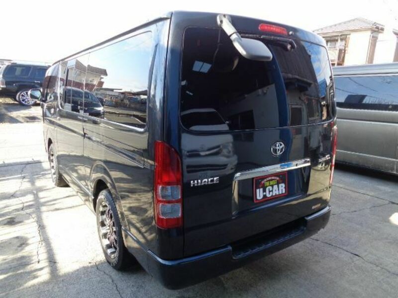 HIACE VAN