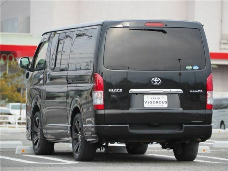 HIACE VAN