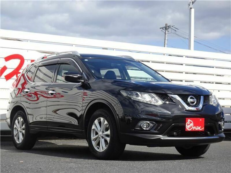 X-TRAIL