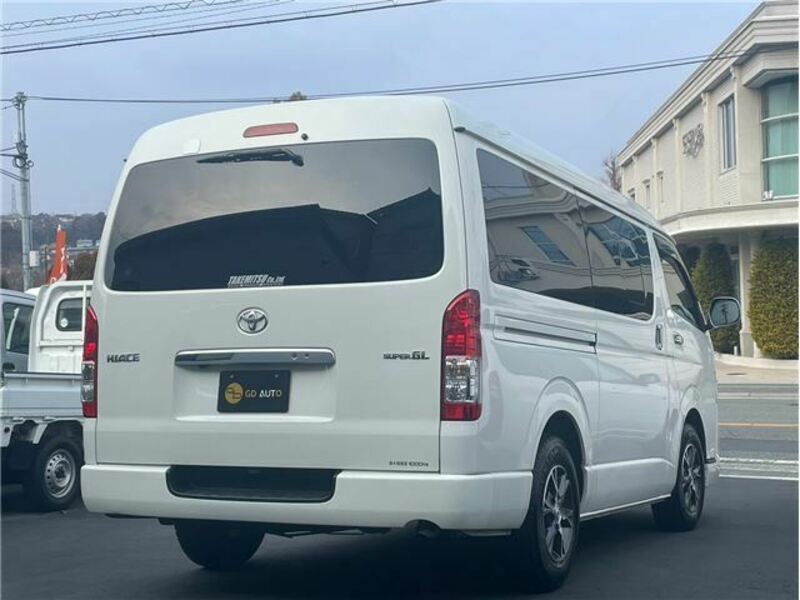 HIACE