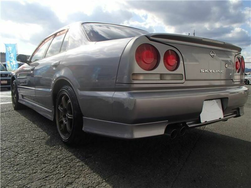 SKYLINE