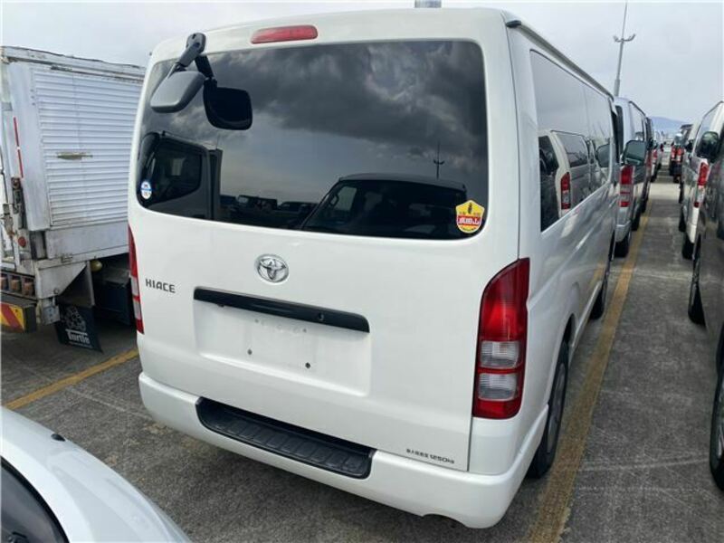 HIACE VAN