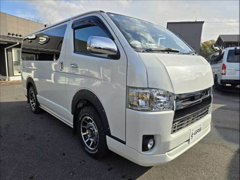 HIACE VAN