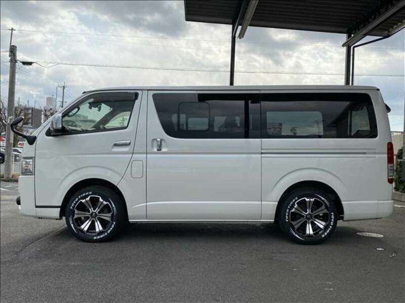 HIACE VAN