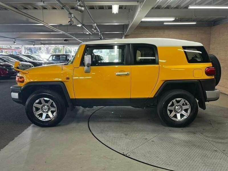 FJ CRUISER