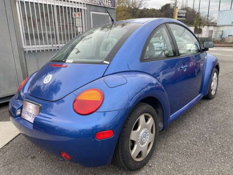 NEW BEETLE