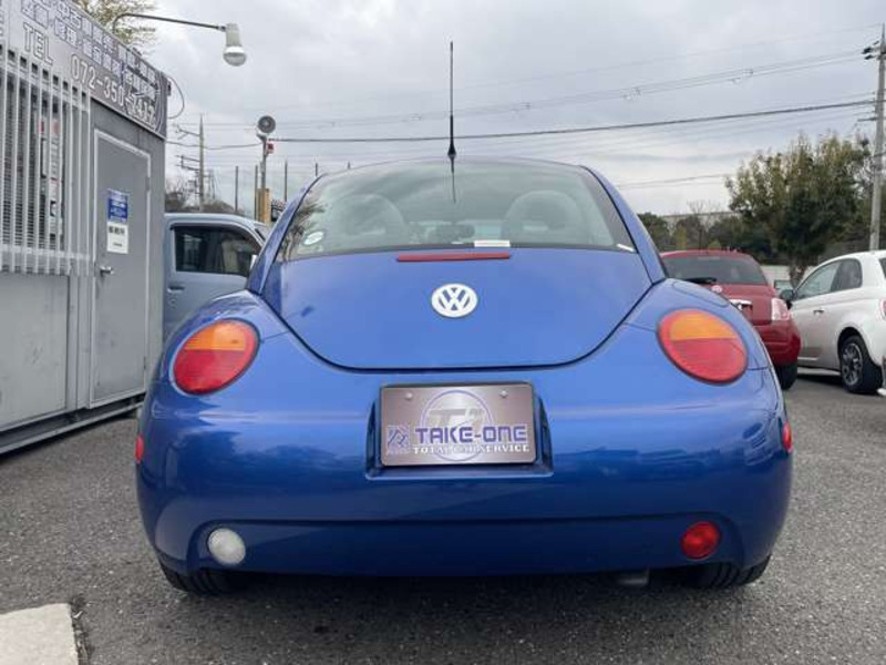 NEW BEETLE