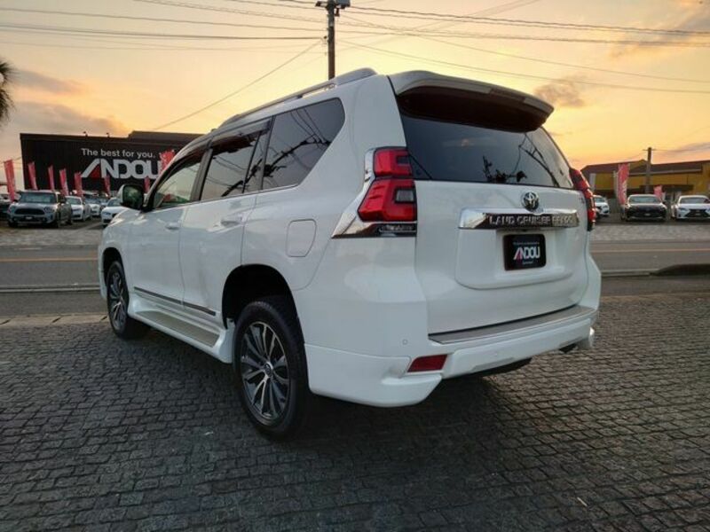 LAND CRUISER PRADO