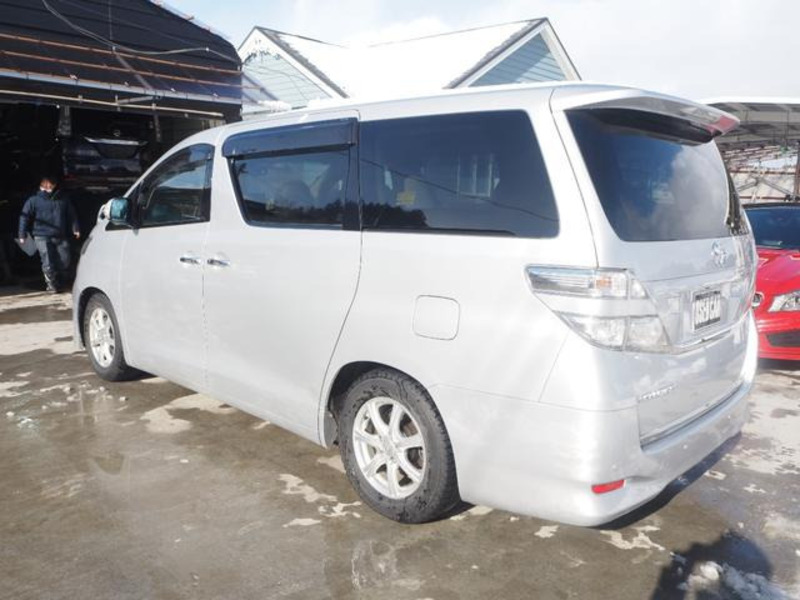 VELLFIRE