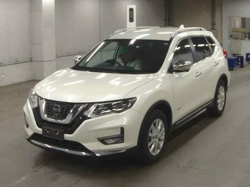 X-TRAIL