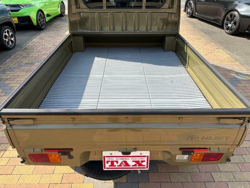 HIJET TRUCK-2