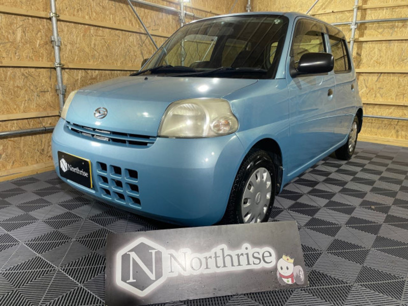 DAIHATSU ESSE