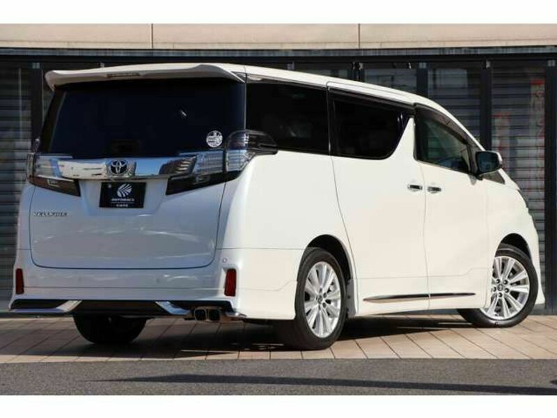 VELLFIRE