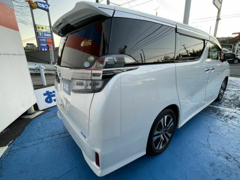 VELLFIRE