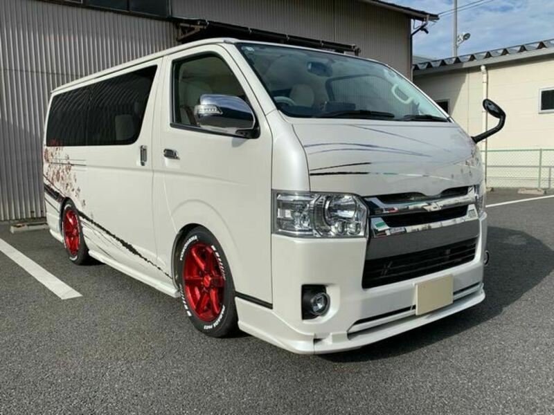 HIACE VAN