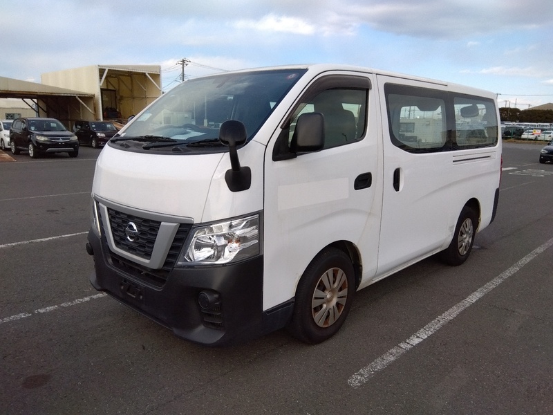 NISSAN NV350 CARAVAN