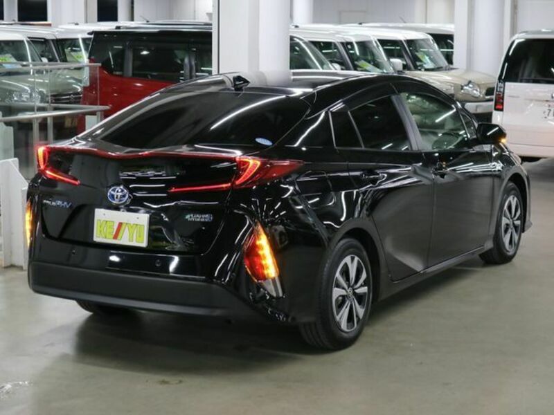 PRIUS PHV