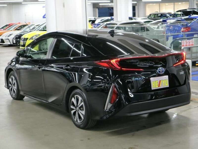 PRIUS PHV