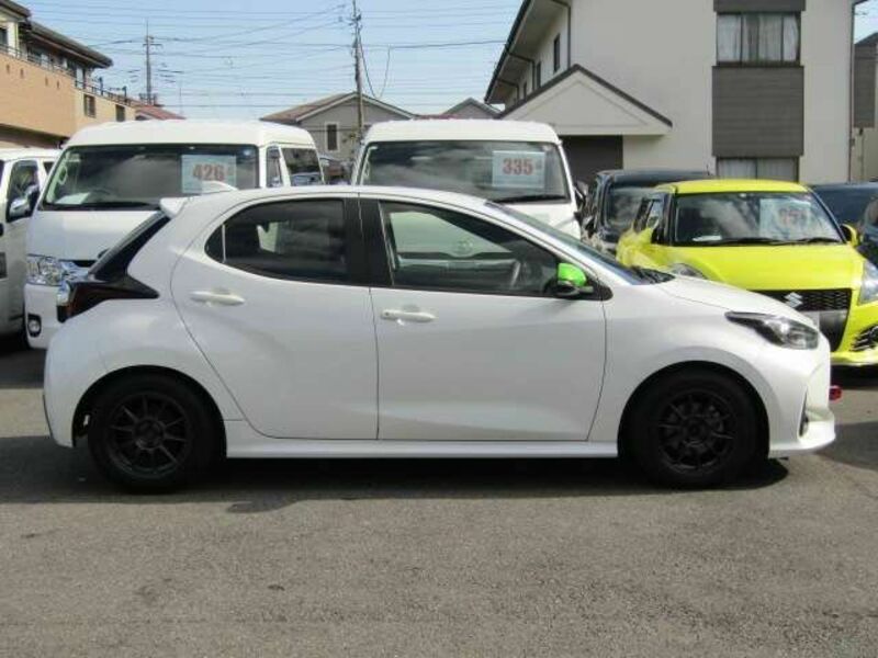 YARIS