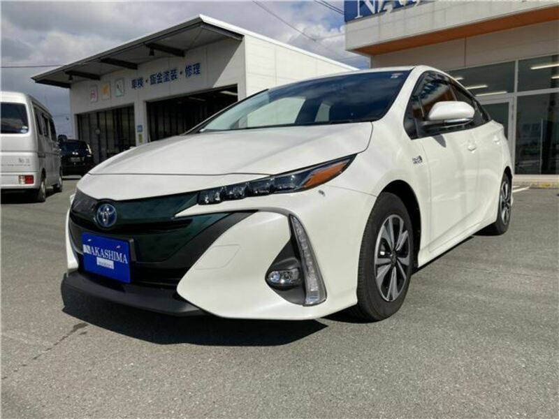 PRIUS PHV