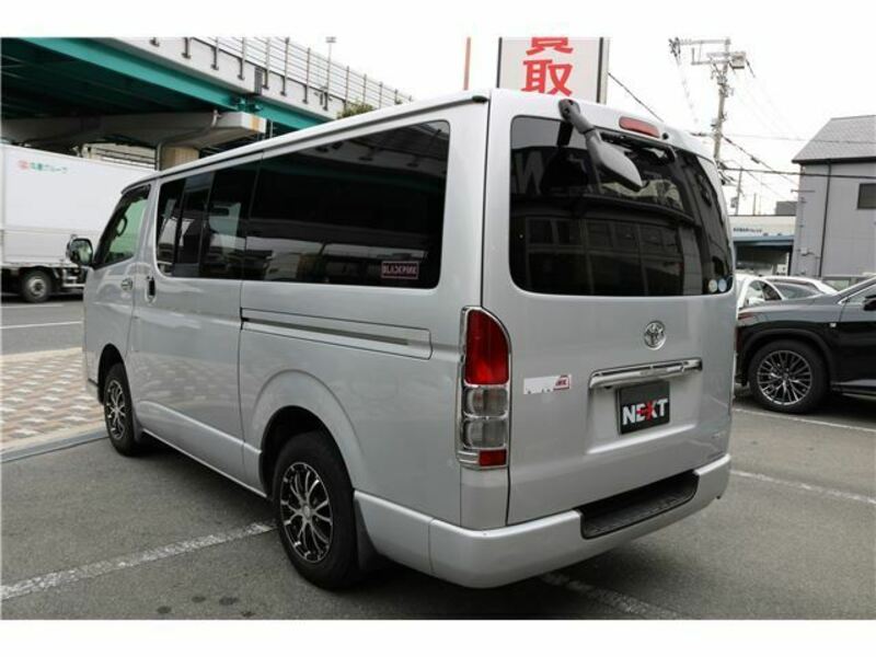 HIACE