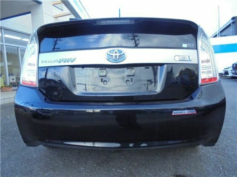 PRIUS PHV