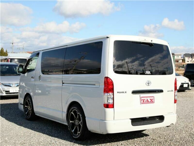 HIACE