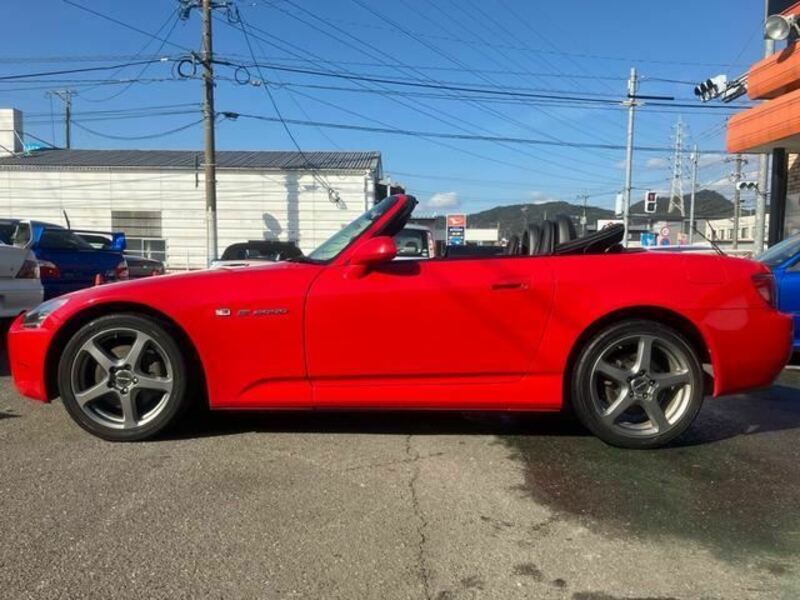 S2000