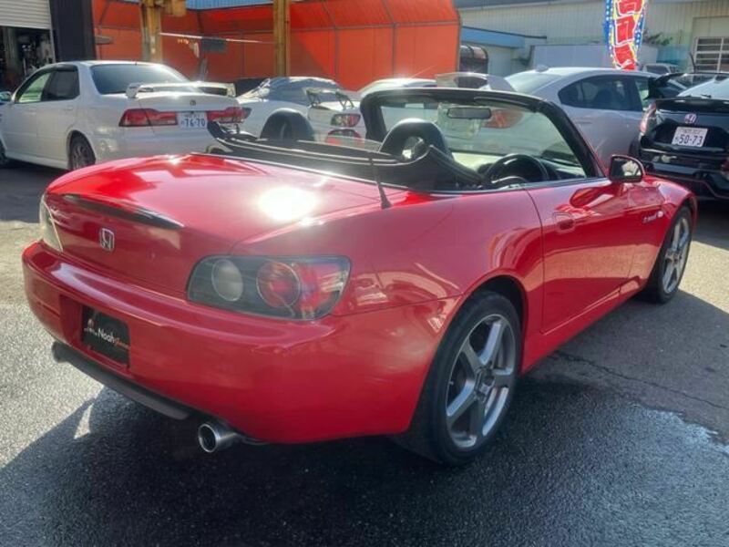 S2000