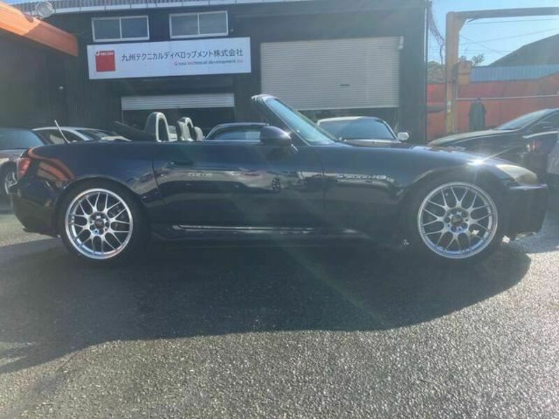 S2000