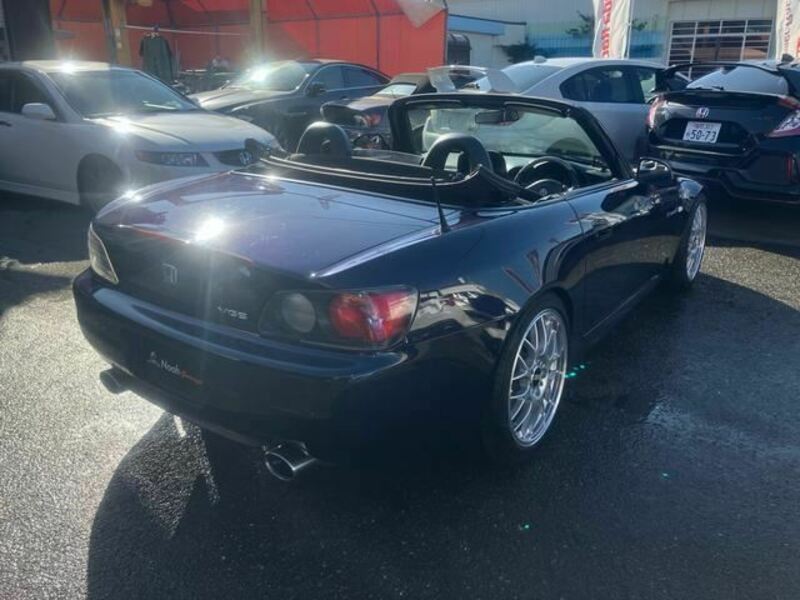 S2000