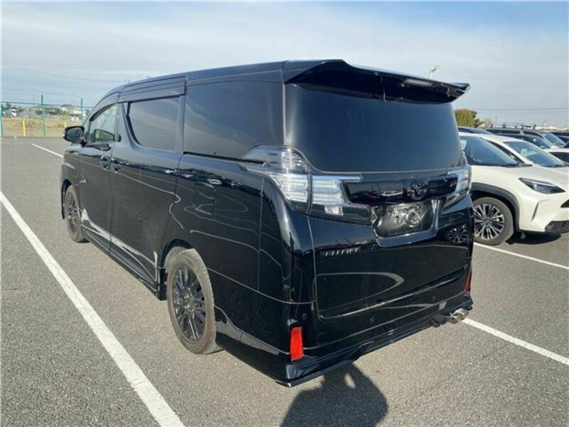 VELLFIRE