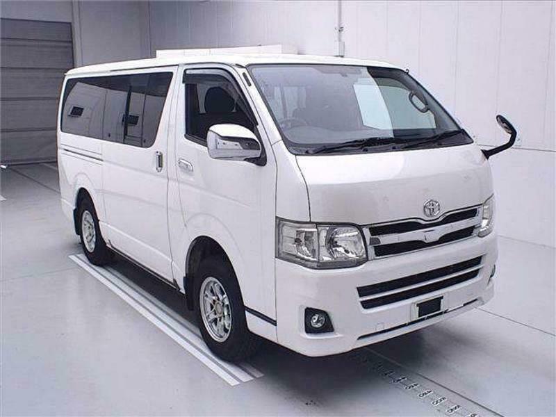 HIACE