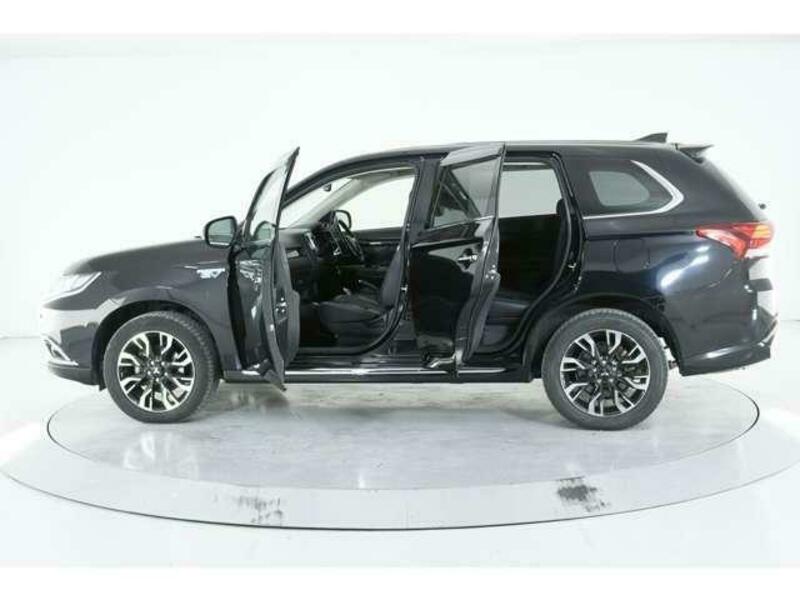 OUTLANDER PHEV