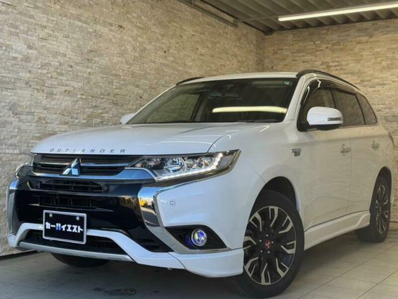 MITSUBISHI OUTLANDER PHEV