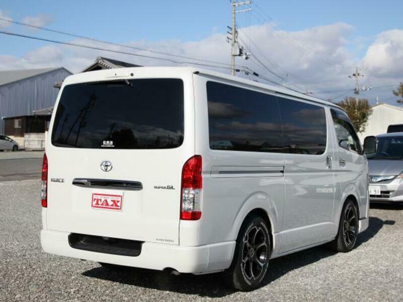 HIACE VAN