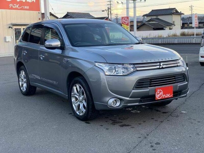 OUTLANDER PHEV