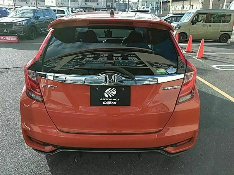 FIT HYBRID