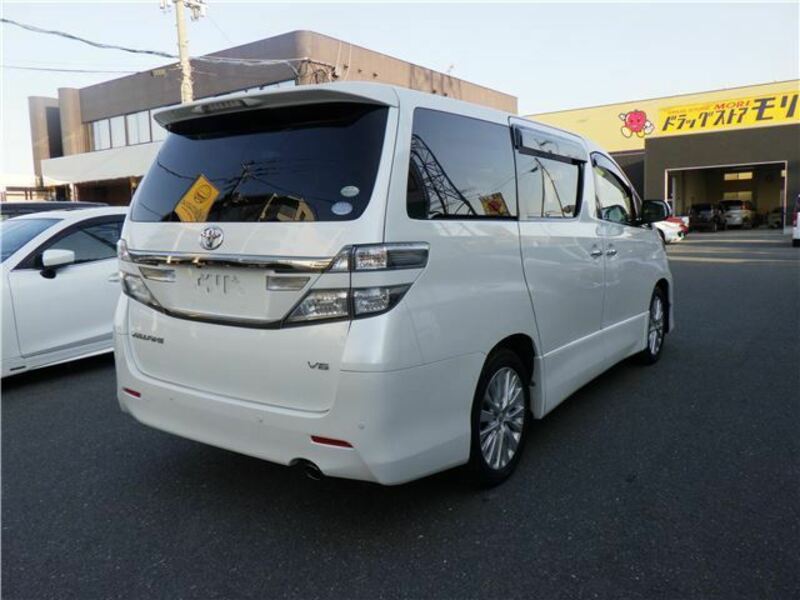 VELLFIRE