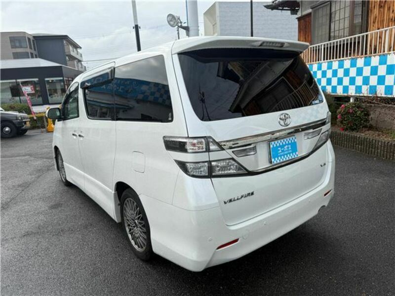 VELLFIRE