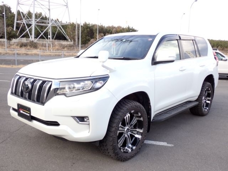 TOYOTA LAND CRUISER PRADO