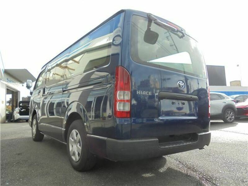 HIACE VAN