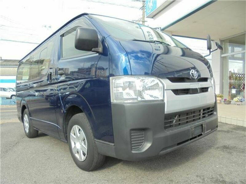 HIACE VAN