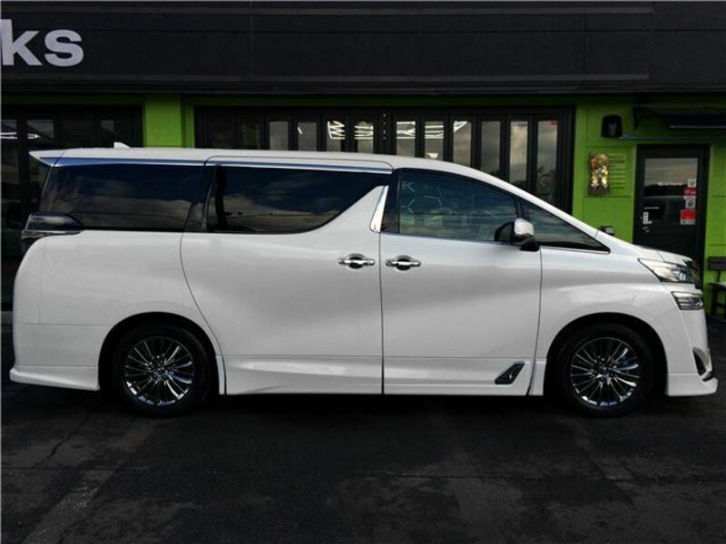 VELLFIRE