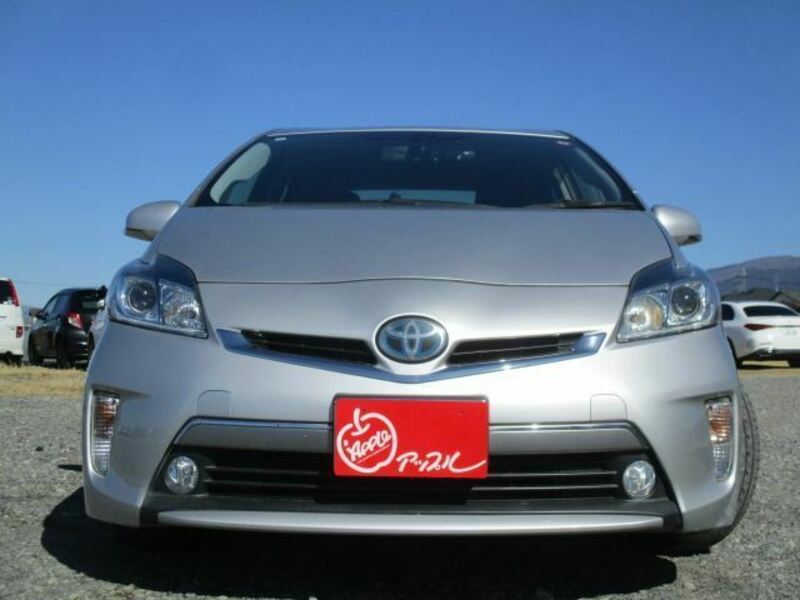 PRIUS PHV