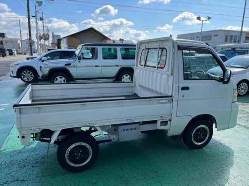 HIJET TRUCK