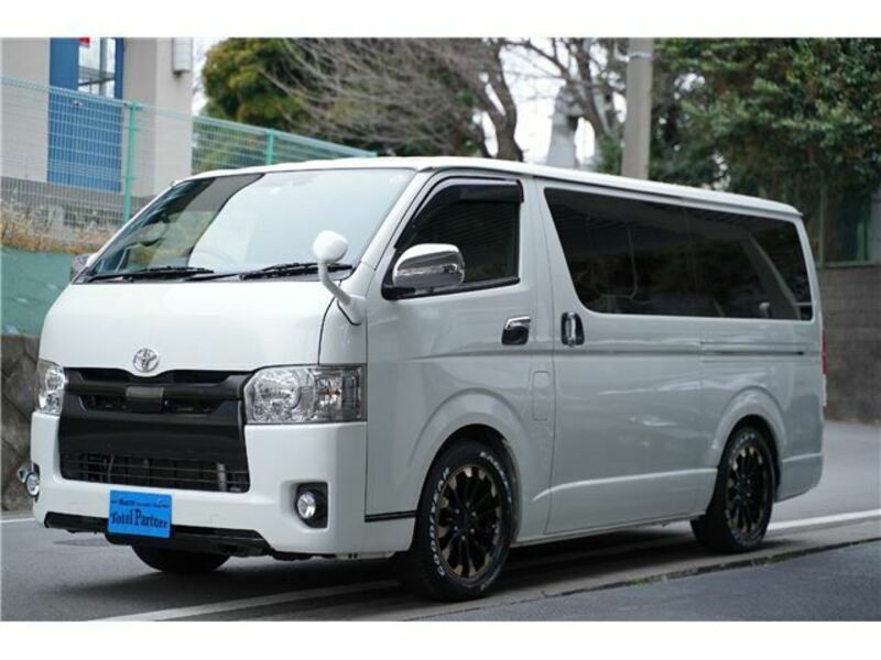 HIACE VAN