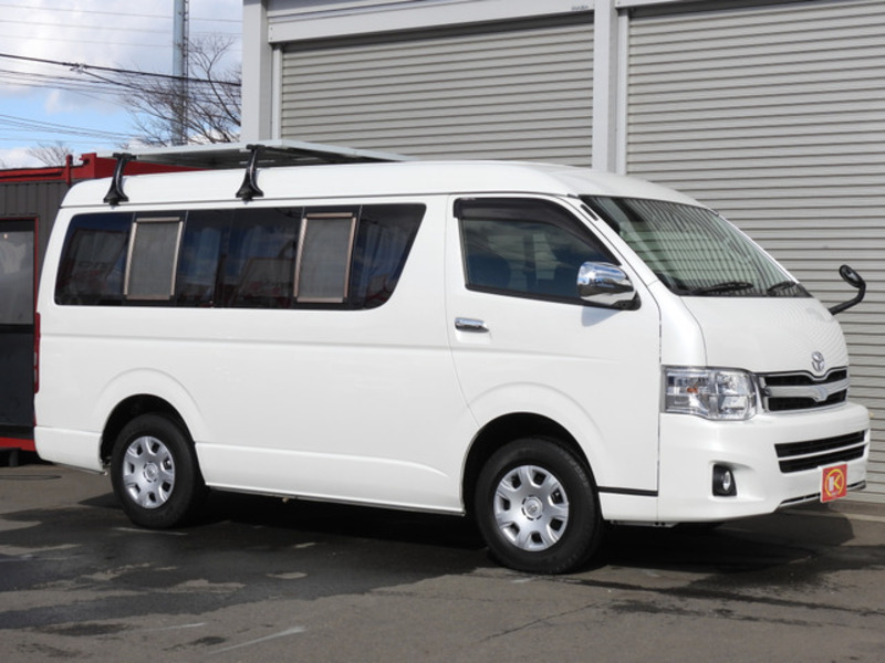 HIACE