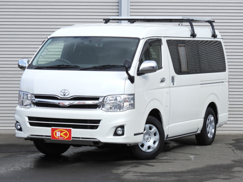 HIACE